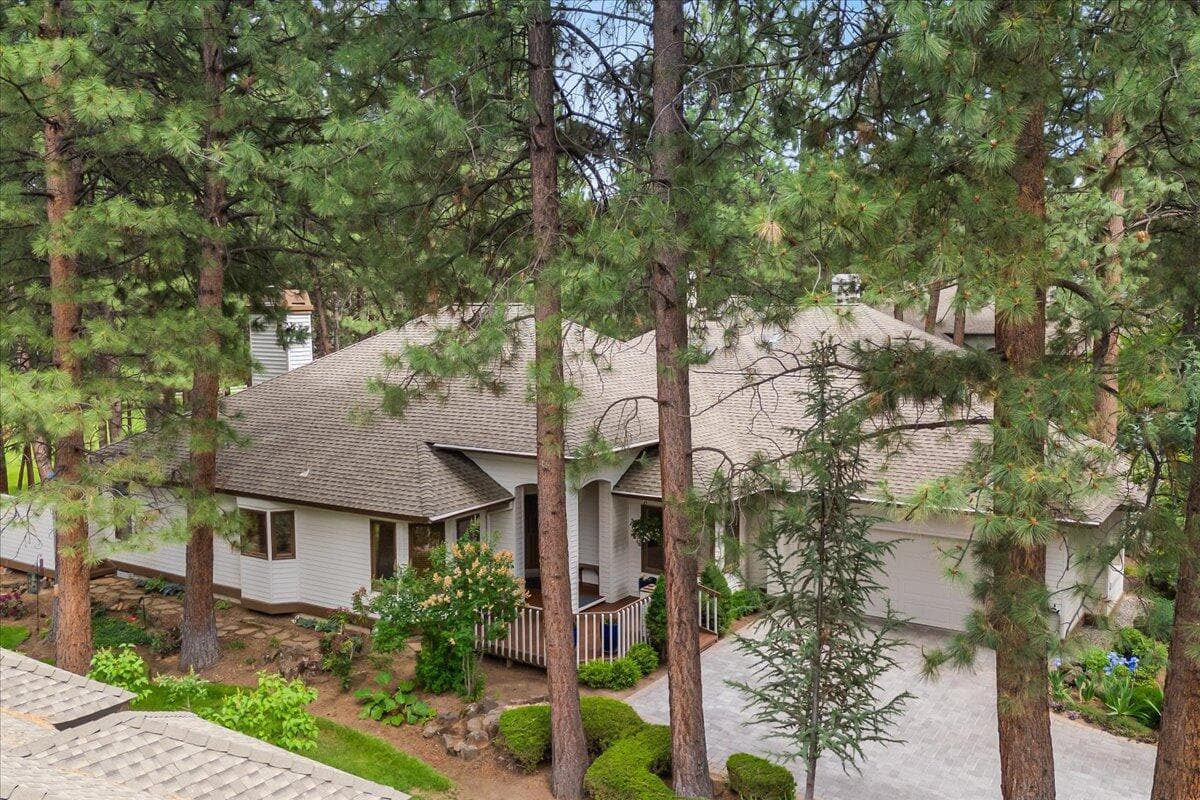 Photo of 60841 Willow Creek Loop 31 of 40