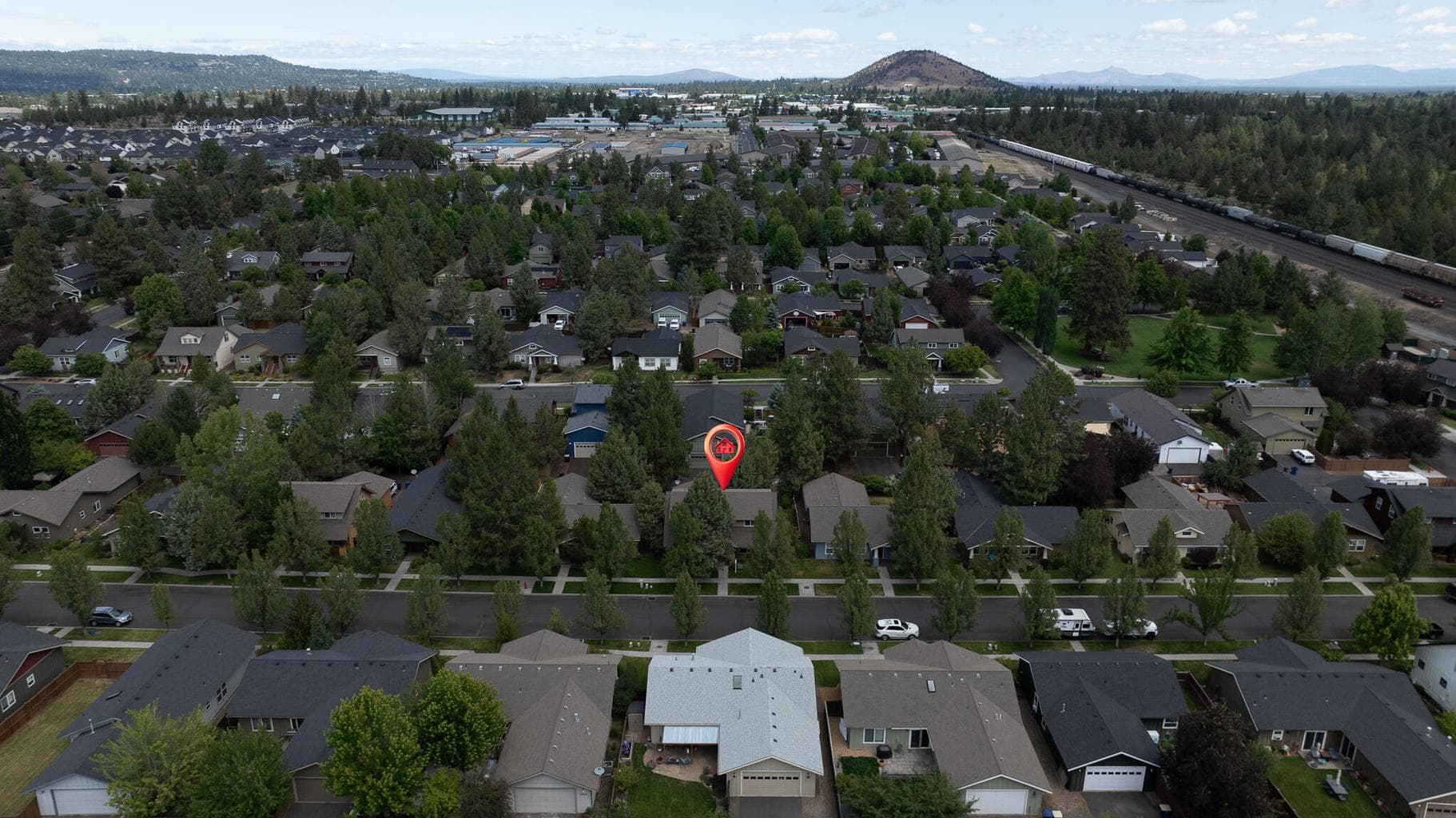 Photo of 20650 Redwing Lane 28 of 44