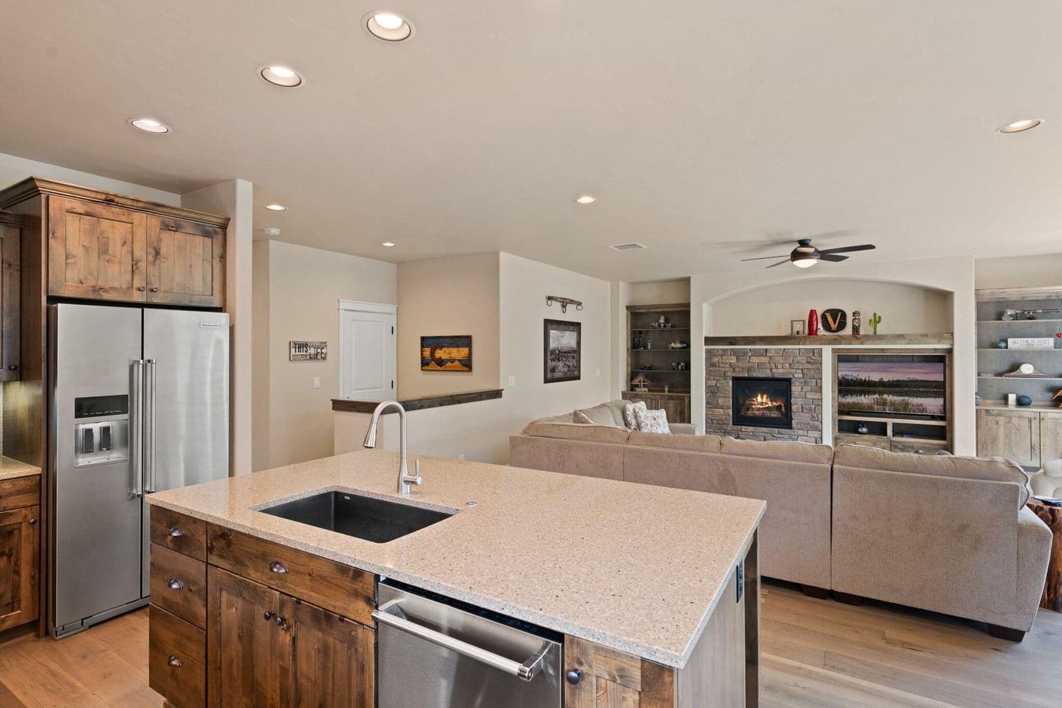 Photo of 60224 Rolled Rock Way 18 of 46