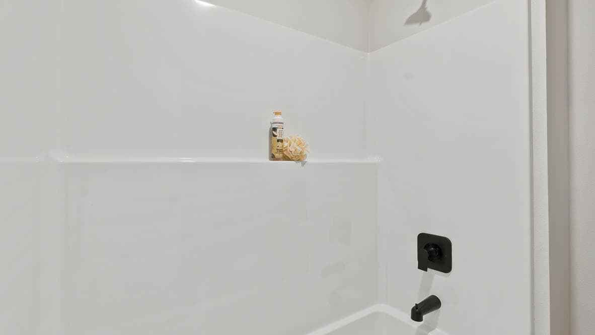Photo of 21528 SE Etna Place 33 of 38