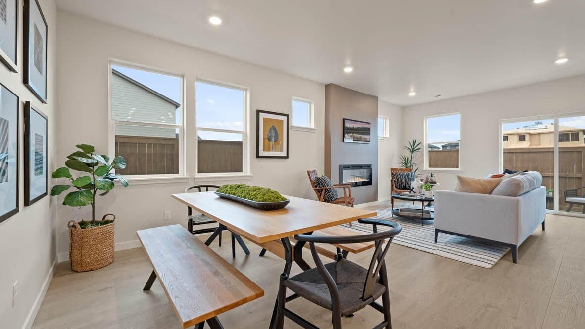Photo of 21648 SE Fuji Drive 13 of 27