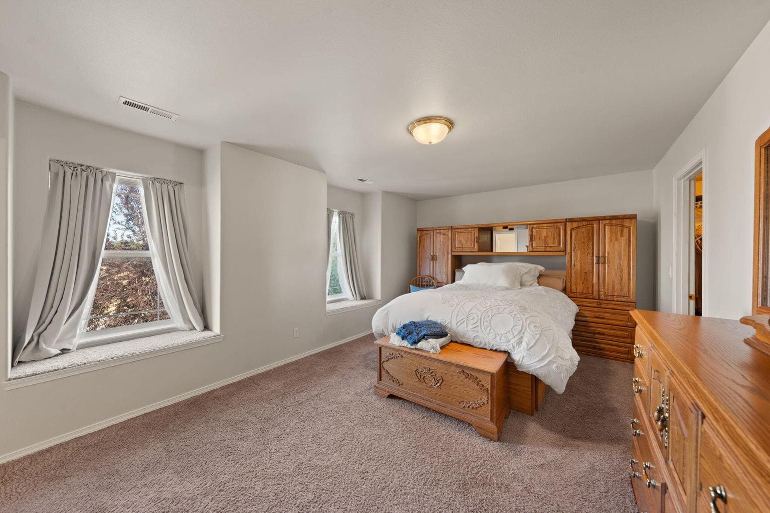 Photo of 3144 NE Nathan Drive 19 of 57