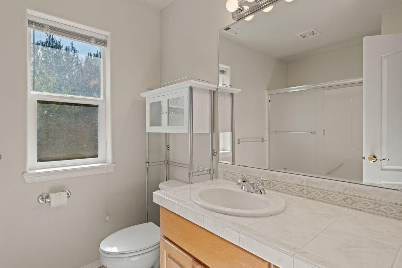 Photo of 3144 NE Nathan Drive 27 of 57