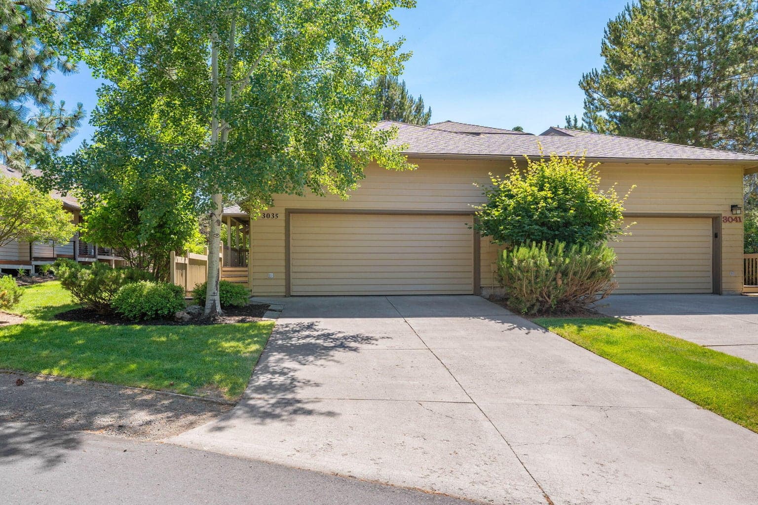 Photo of 3035 Golf View 2 of 28