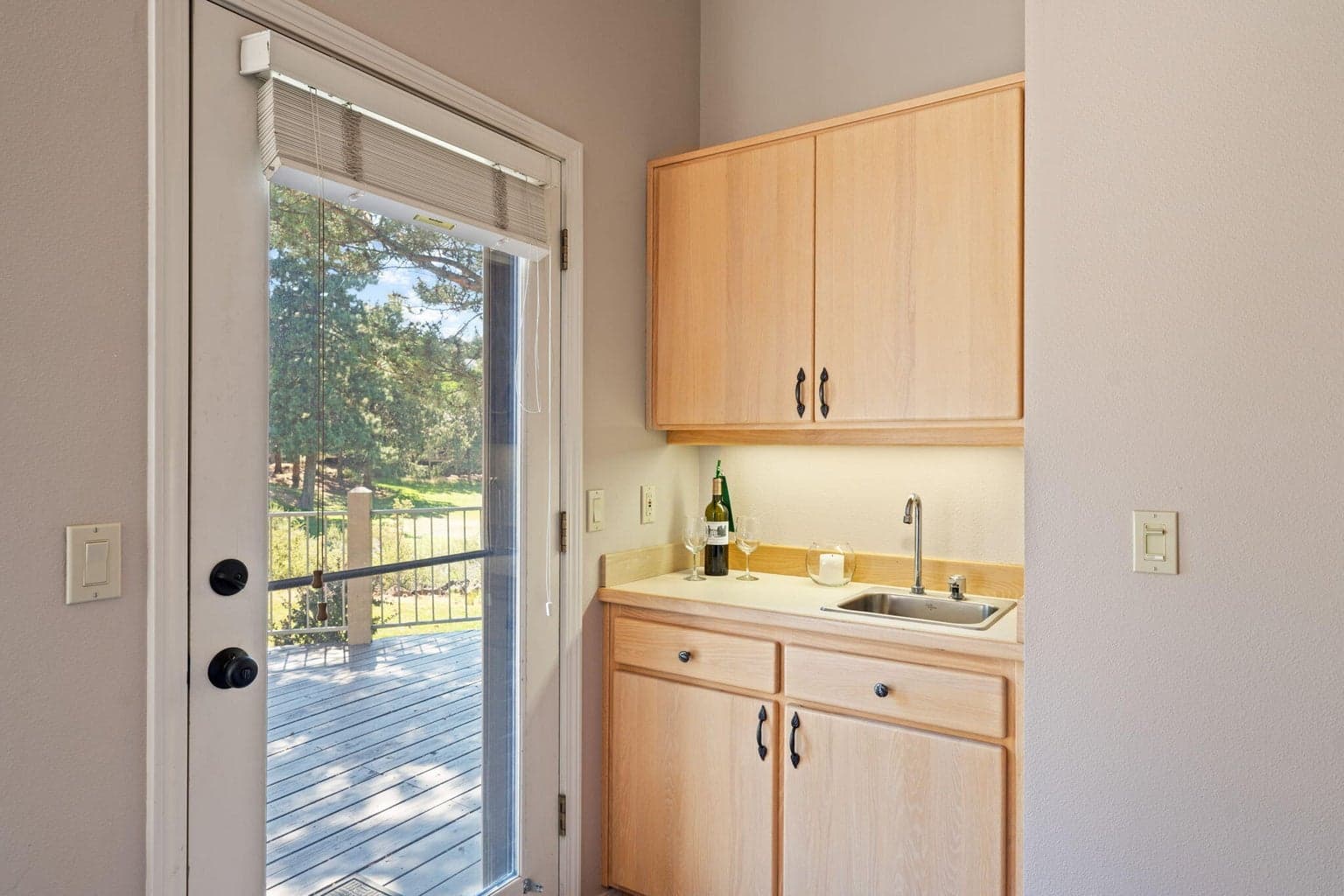 Photo of 3035 NW Golf View Drive 7 of 28