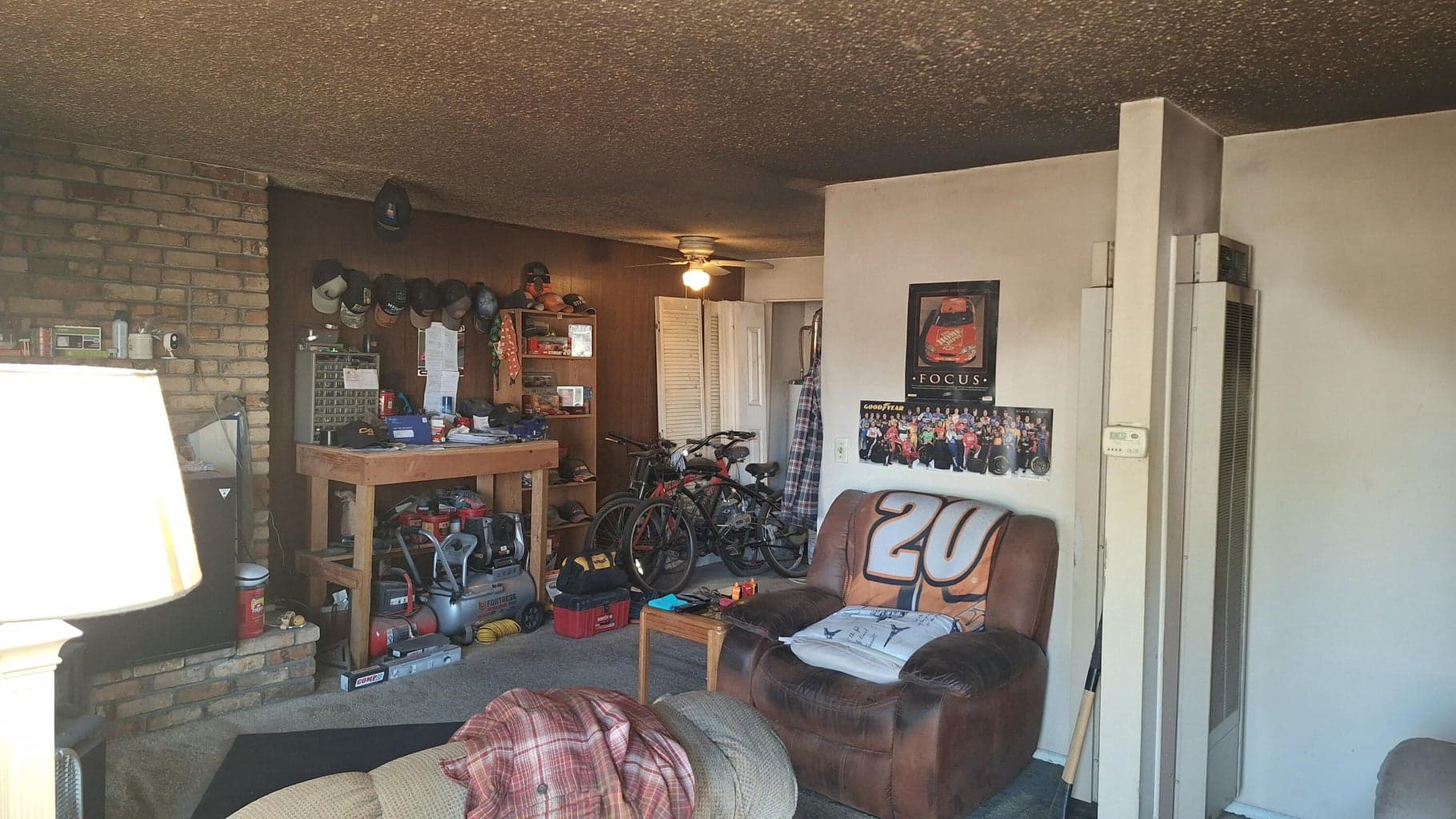 Living area, non updated unit