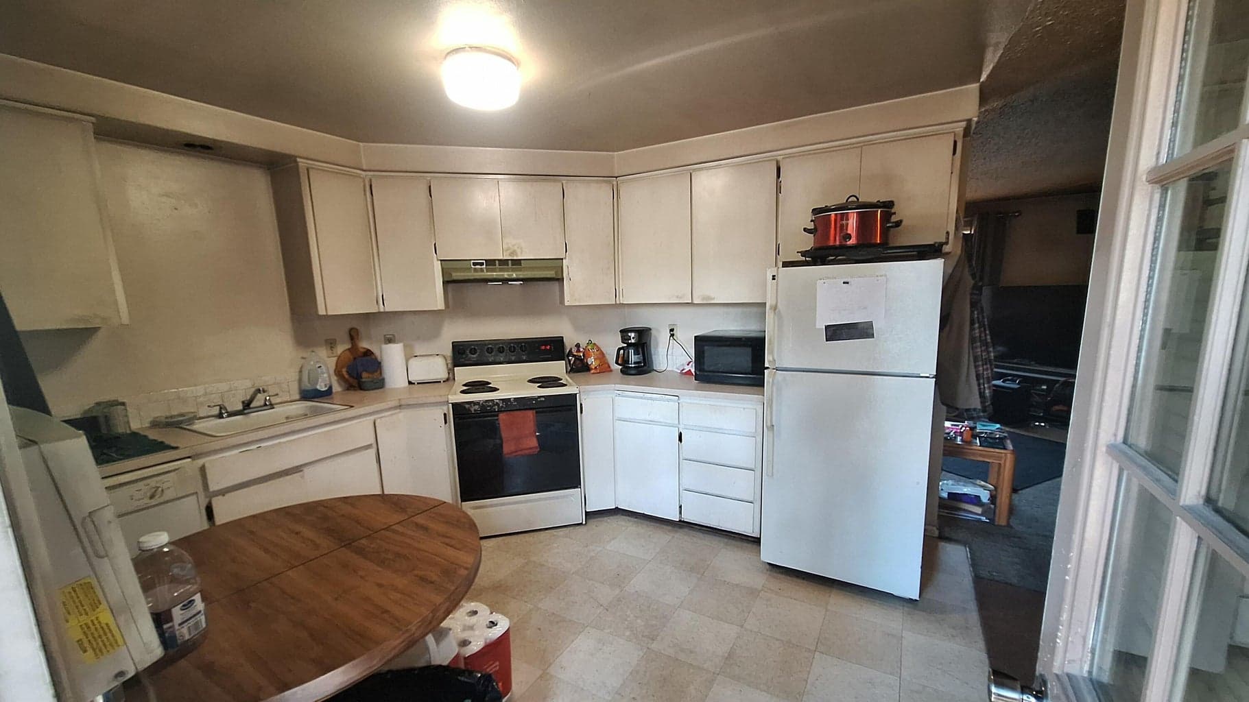 Kitchen non updated unit