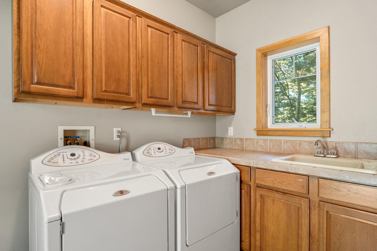 Photo of 335 NW 17th Street 46 of 60