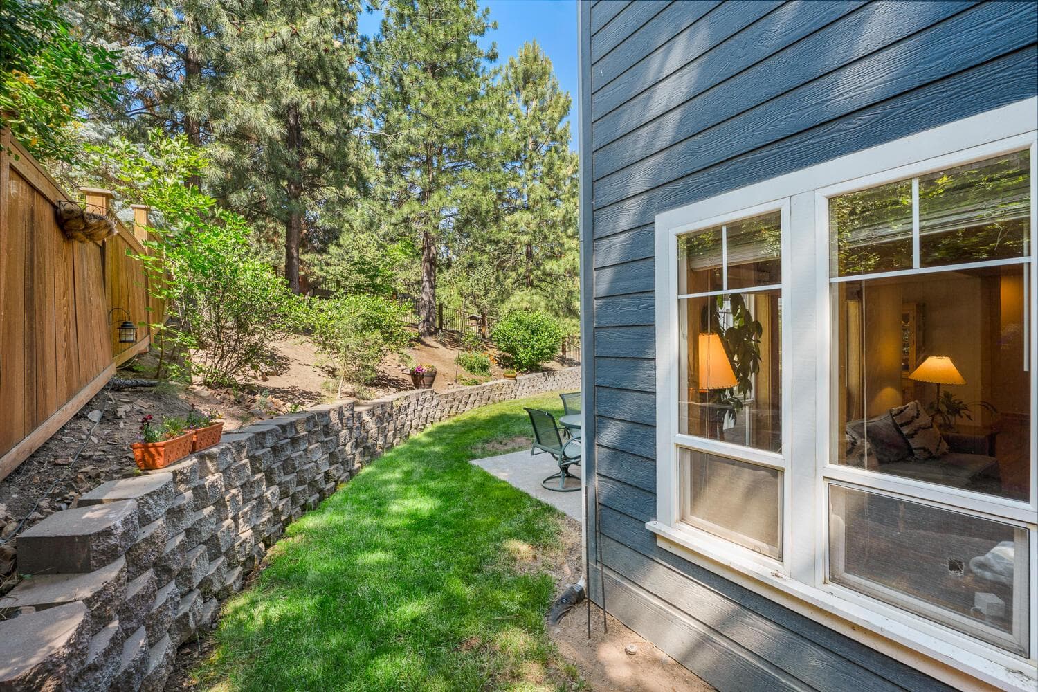 Photo of 335 NW 17th Street 28 of 60