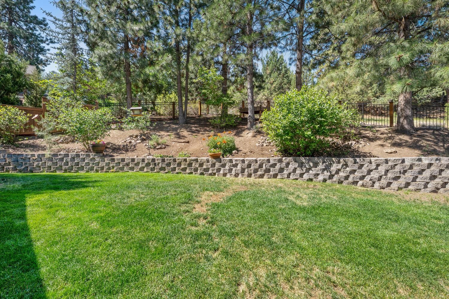Photo of 335 NW 17th Street 58 of 60