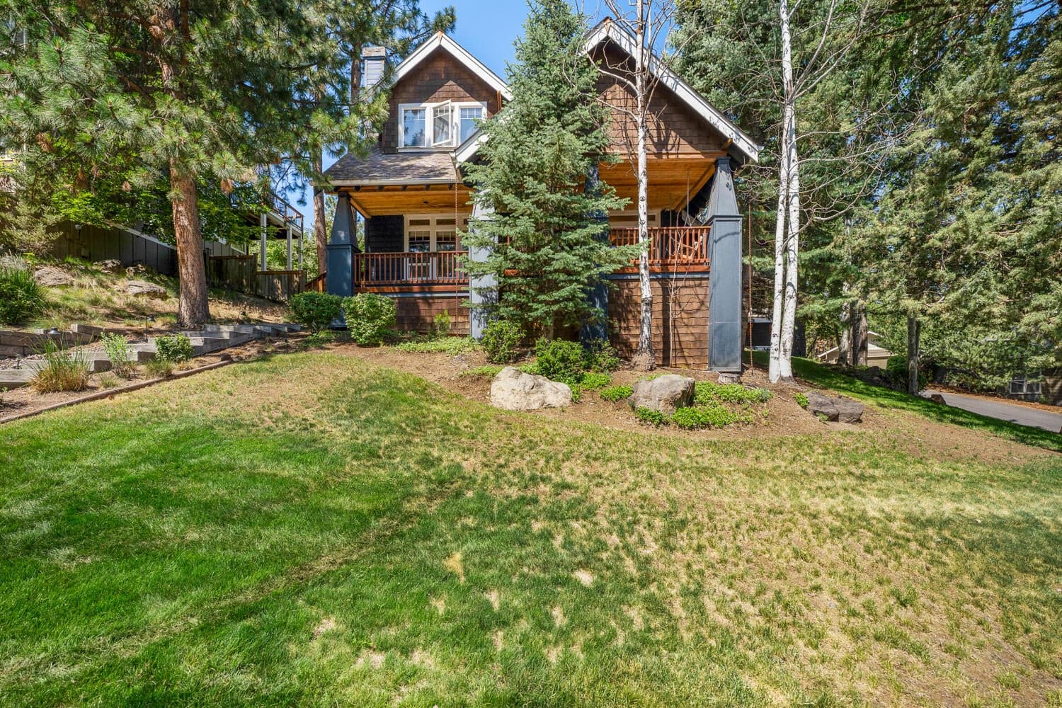 Photo of 335 17th 3 of 60