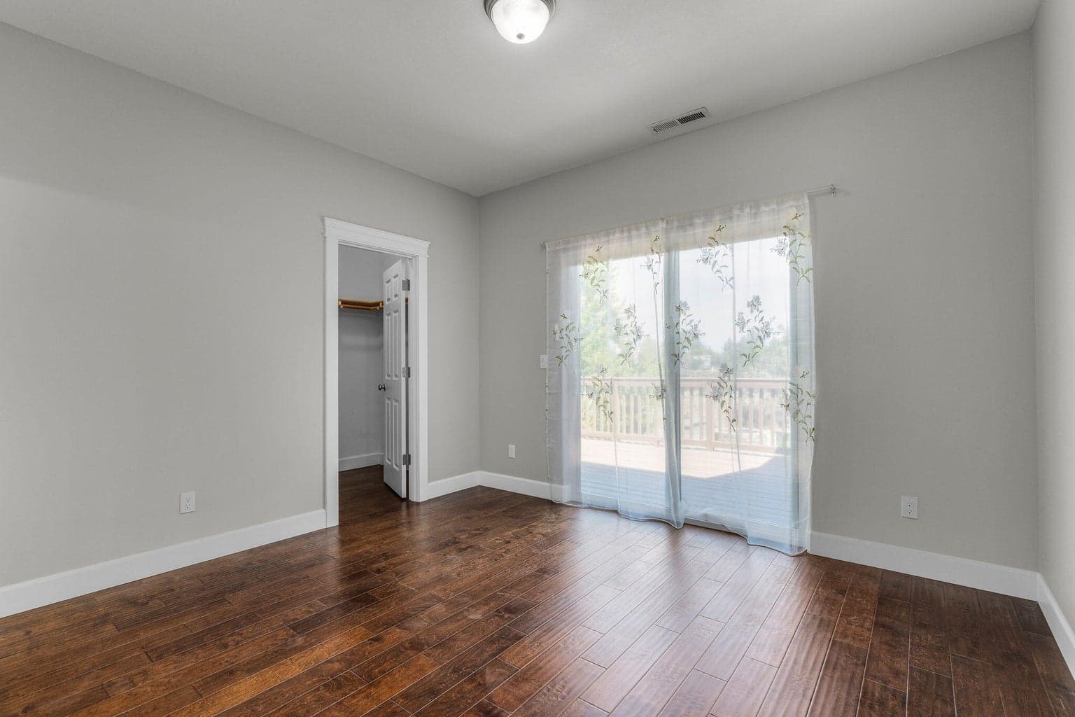 Photo of 878 NW 13th Street 22 of 45