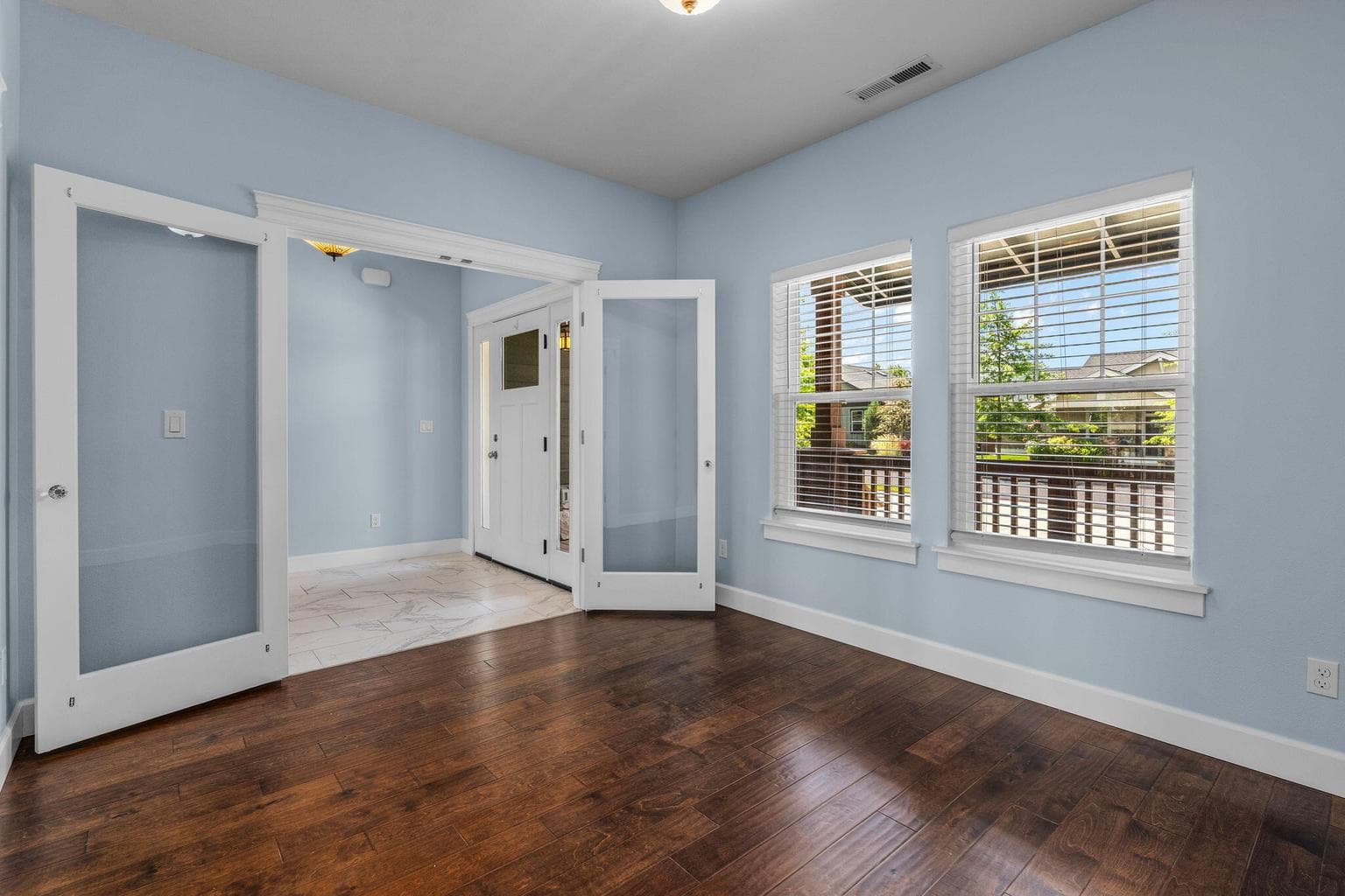 Photo of 878 13th 6 of 45