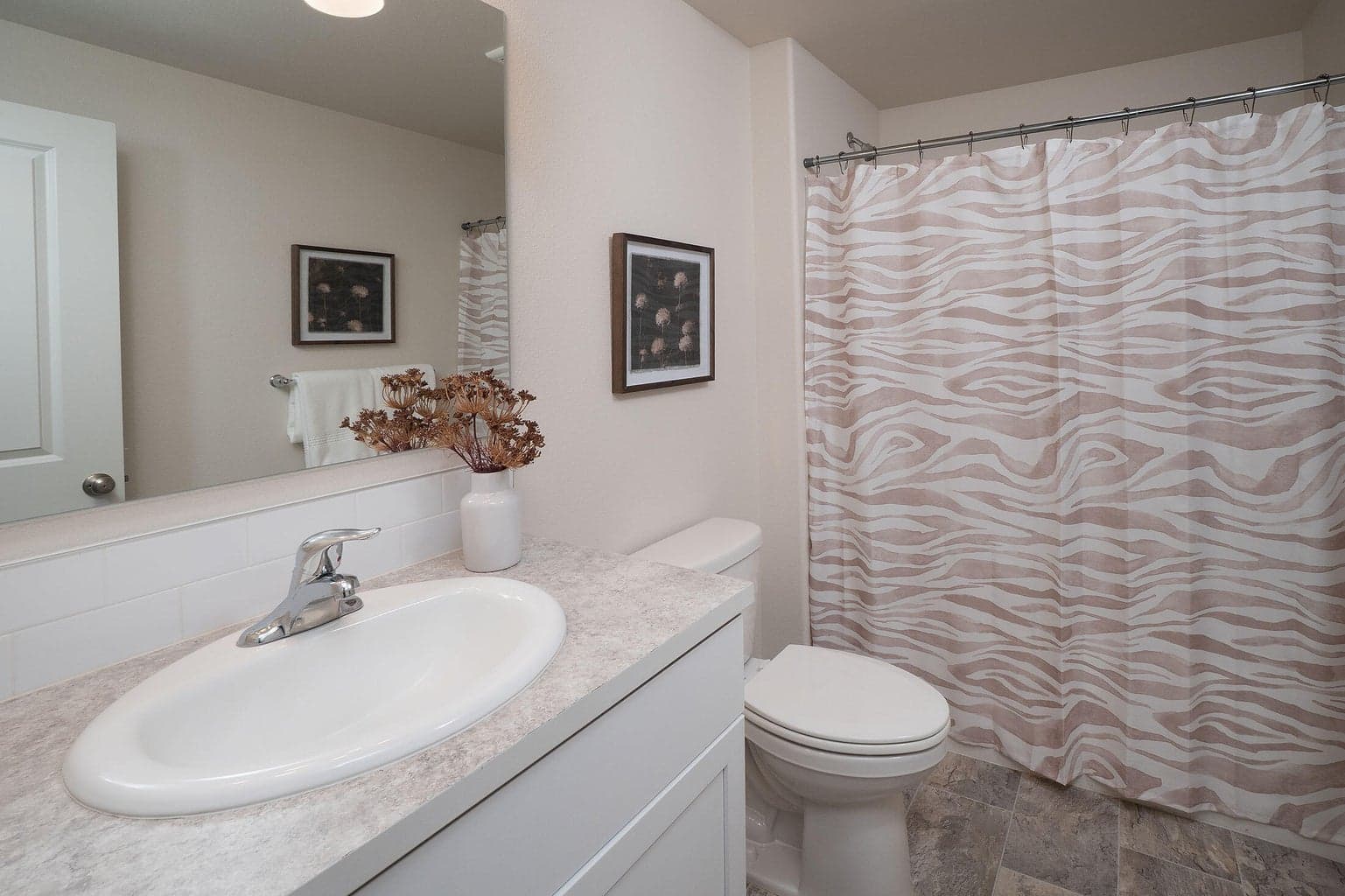 Photo of 1810 W Williamson Avenue 6 of 21