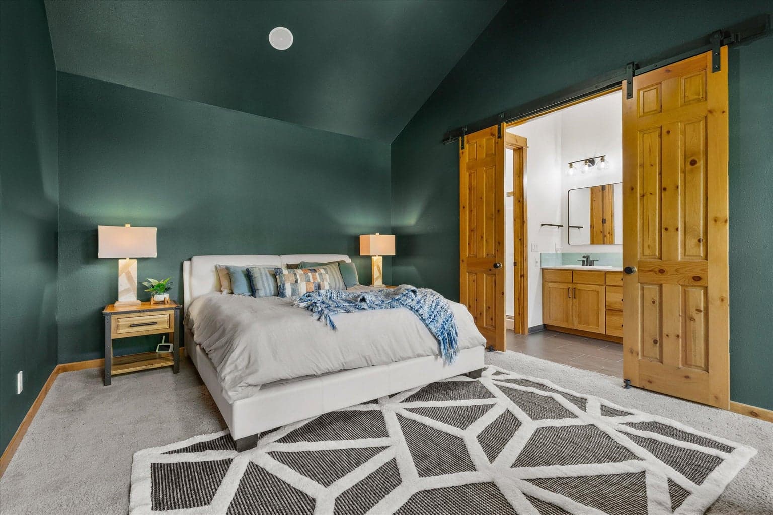 Photo of 60808 Goldenwood Loop 23 of 53