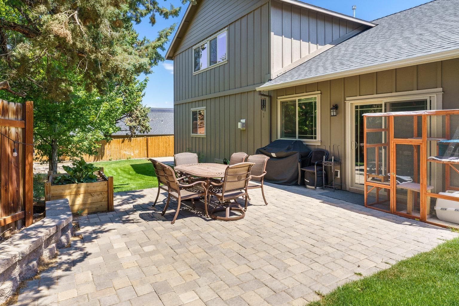 Photo of 2825 SW 32nd Street 33 of 37