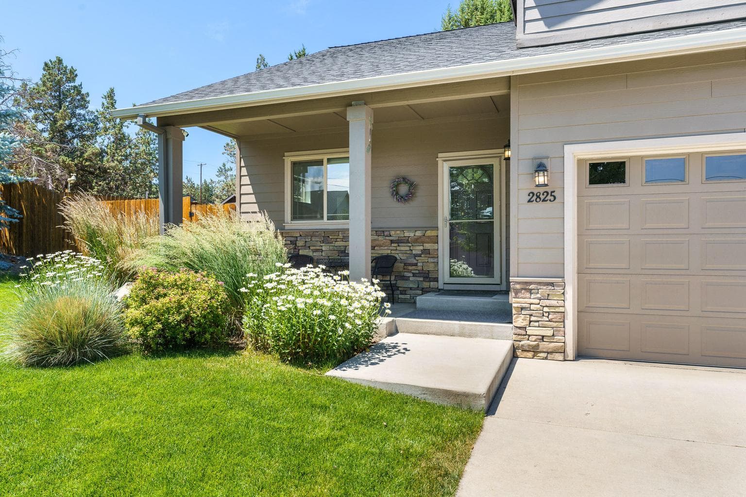 Photo of 2825 32nd 3 of 37