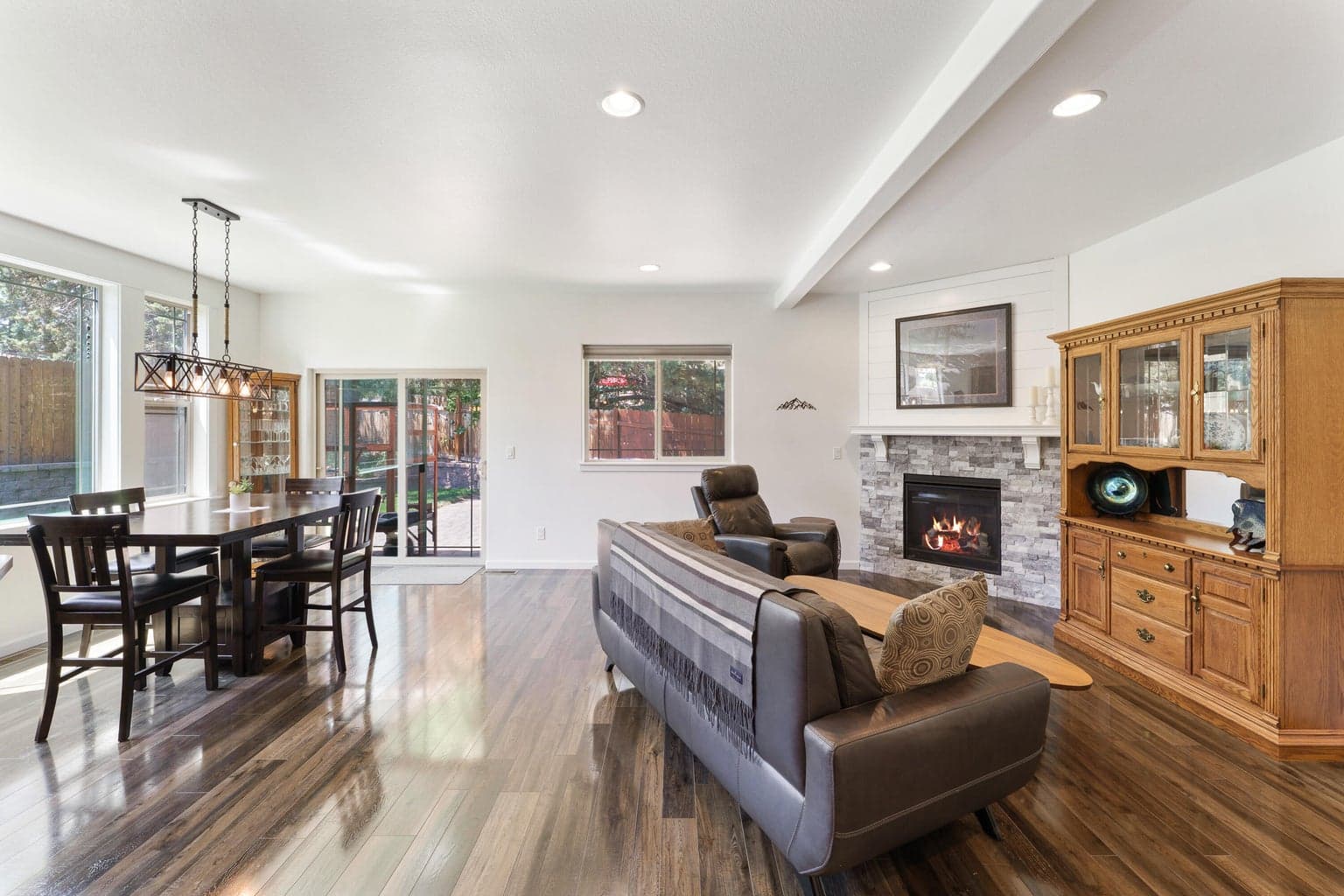 Photo of 2825 SW 32nd Street 14 of 37