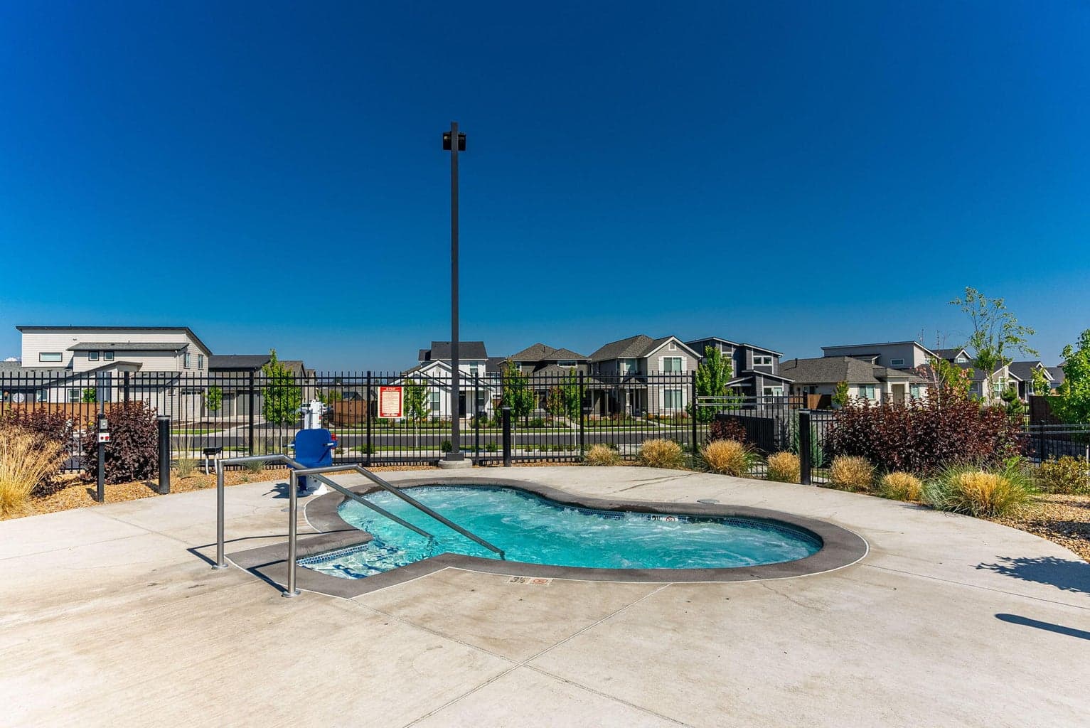 Photo of 3859 NE Oakside Loop 44 of 50