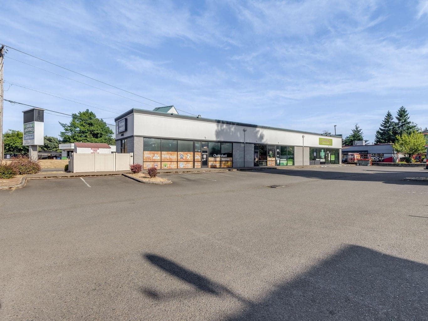 Photo of Commercial 5 of 21