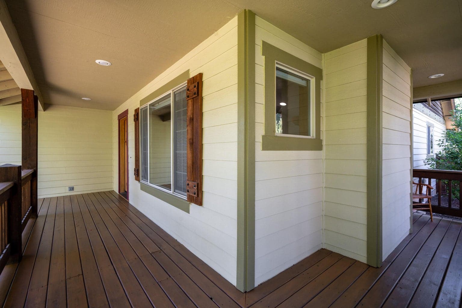 Wraparound Front Porch