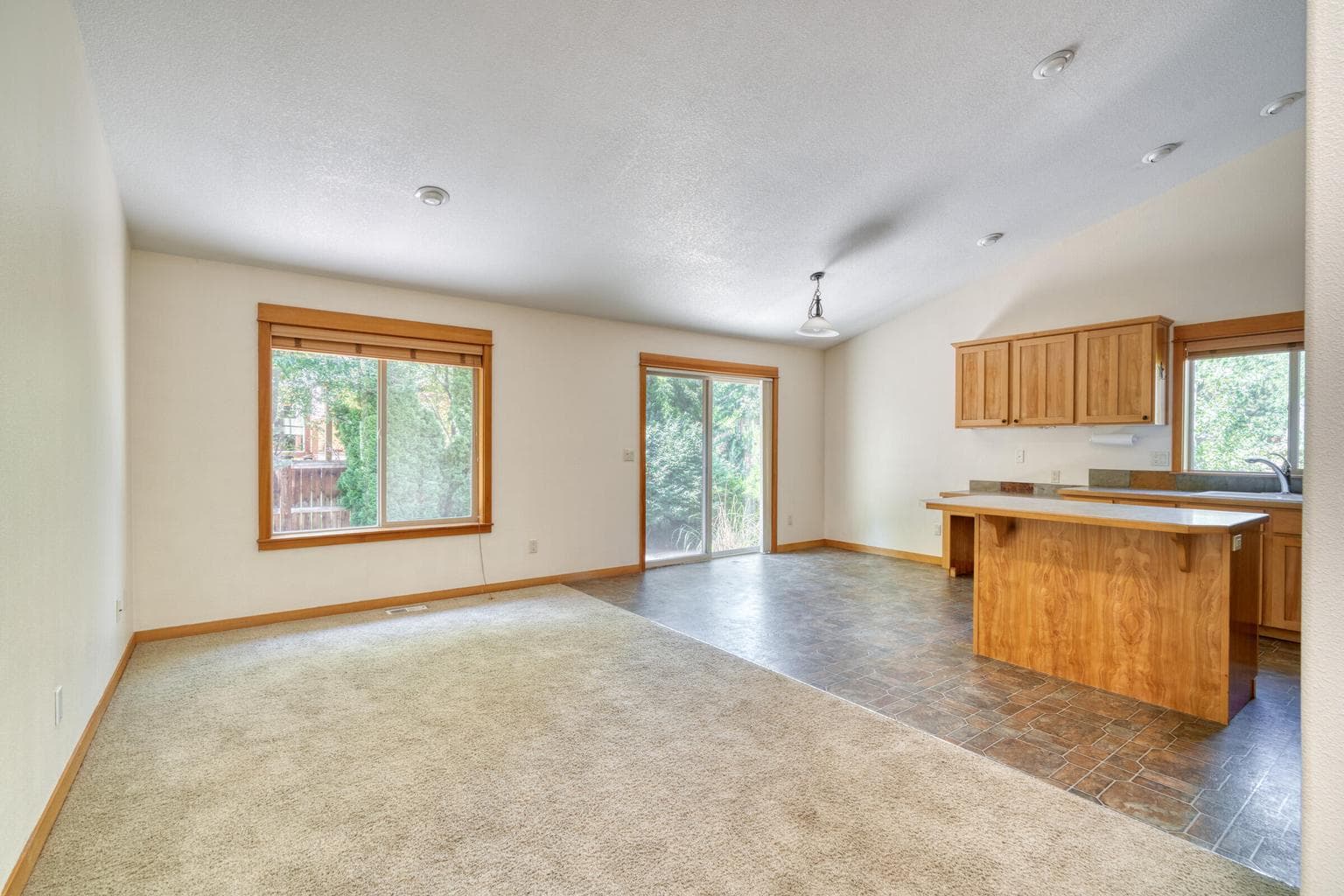 Entry to Kitchen