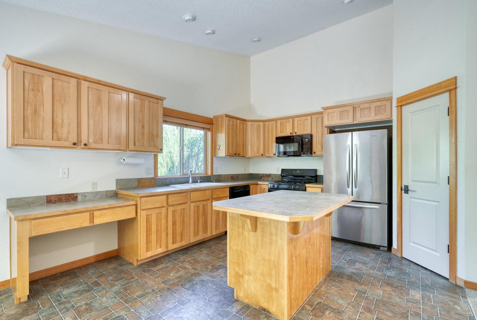Kitchen with Island & Pantry