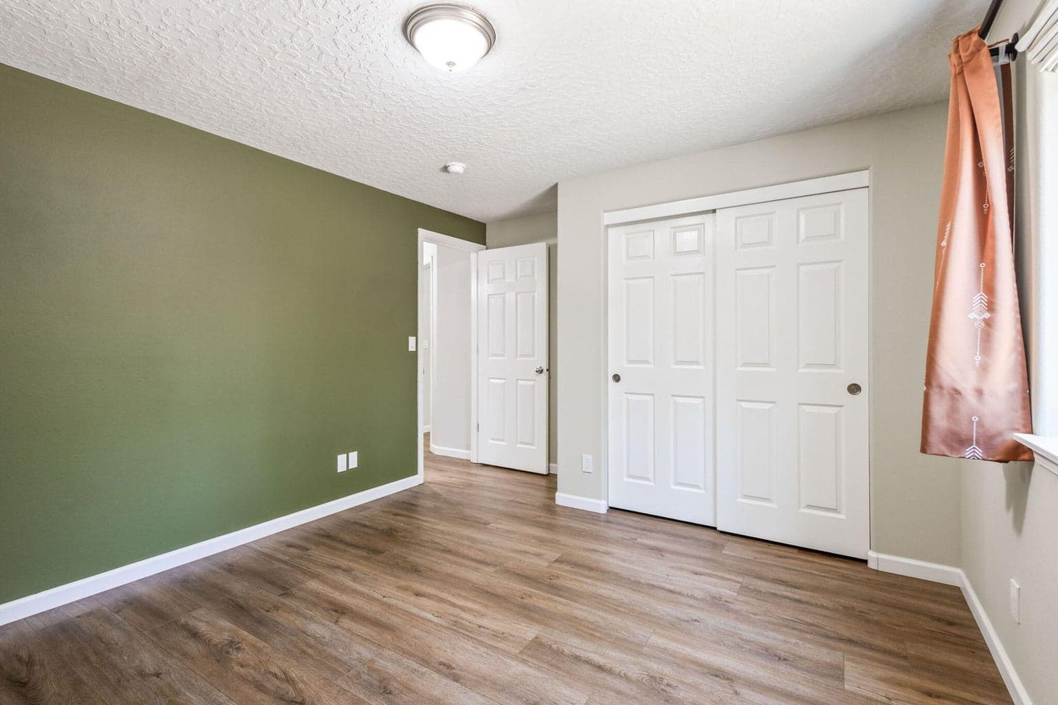 Photo of 16062 Waddell Road 27 of 44