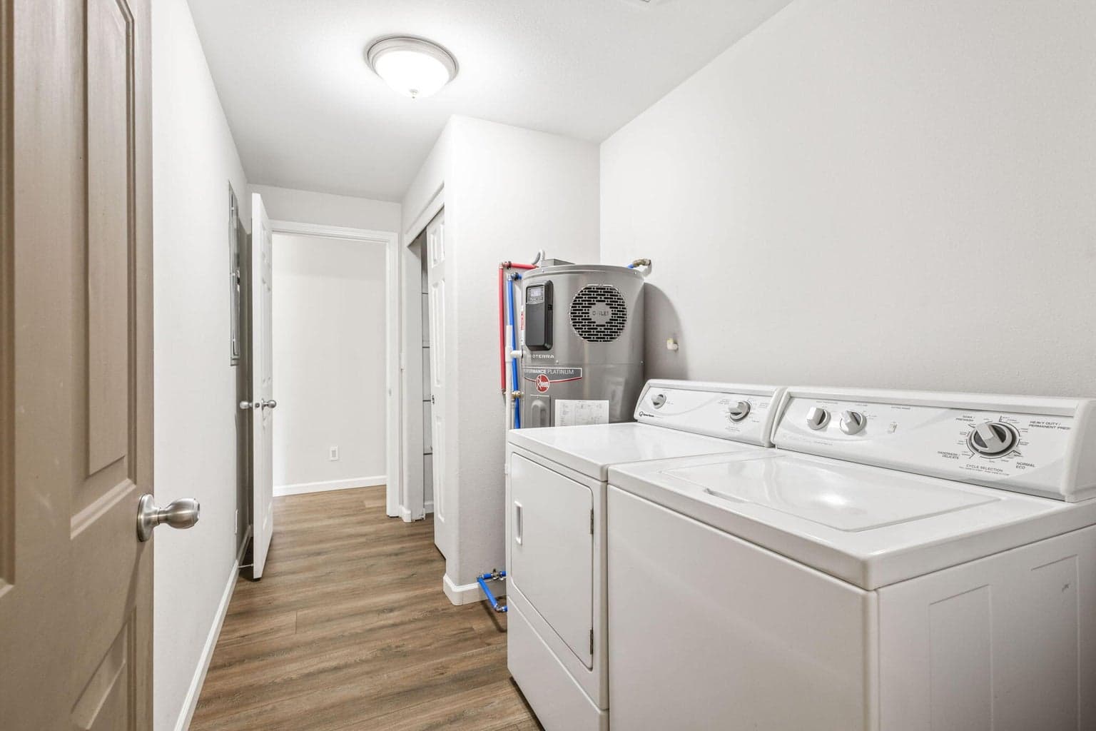 Photo of 16062 Waddell Road 20 of 44