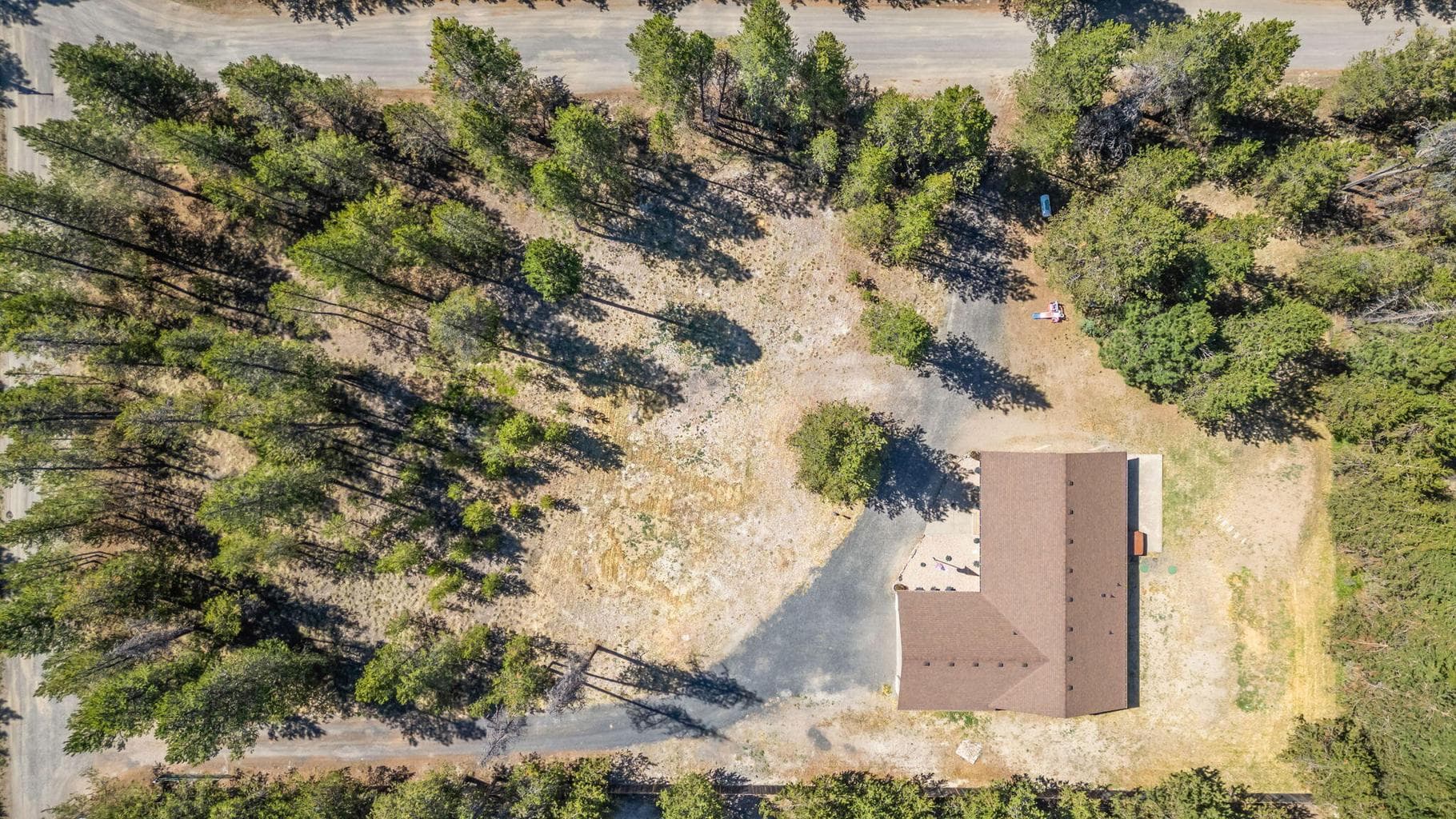 Photo of 16062 Waddell Road 35 of 44