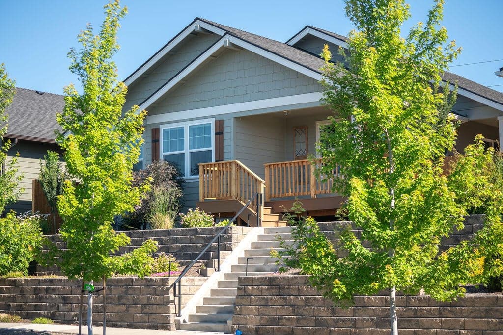 Photo of 3330 Birch 2 of 47