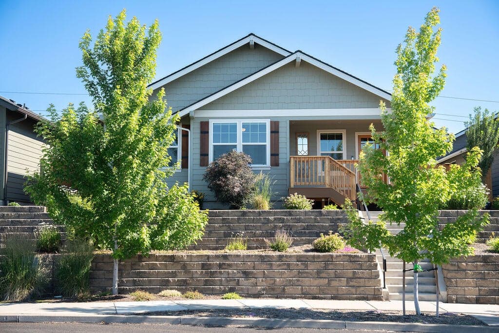 Photo of 3330 NW Birch Avenue 36 of 47