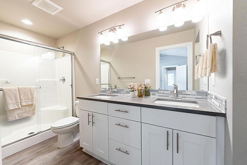Virtual Staged - Primary Bathroom