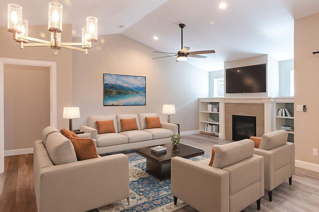 Virtual Staged - Great Room