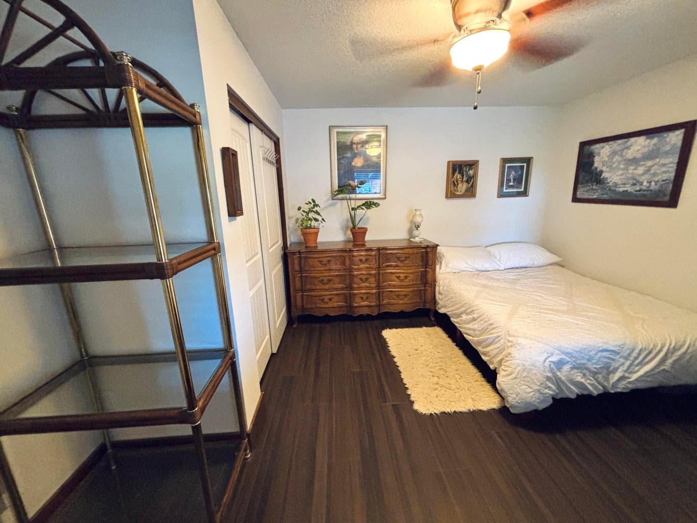 Main level bedroom