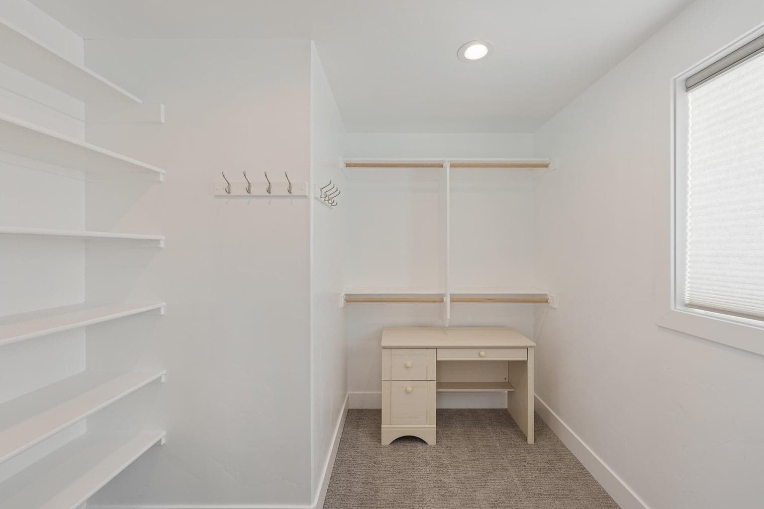 Photo of 2634 NW Rippling River Court 24 of 39