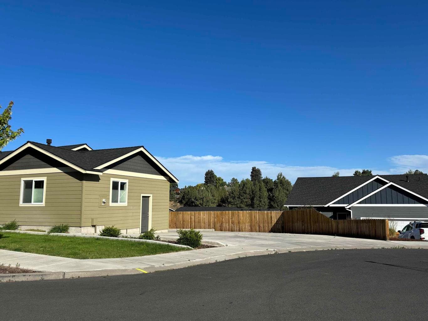 Photo of 490 NE Brookstone Drive 22 of 25