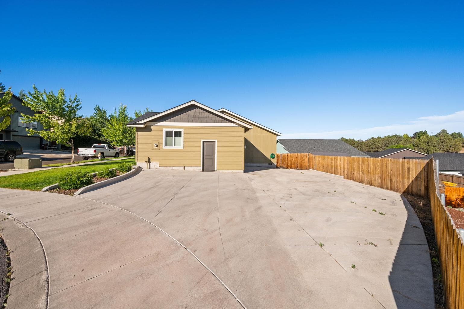 Photo of 490 NE Brookstone Drive 25 of 25