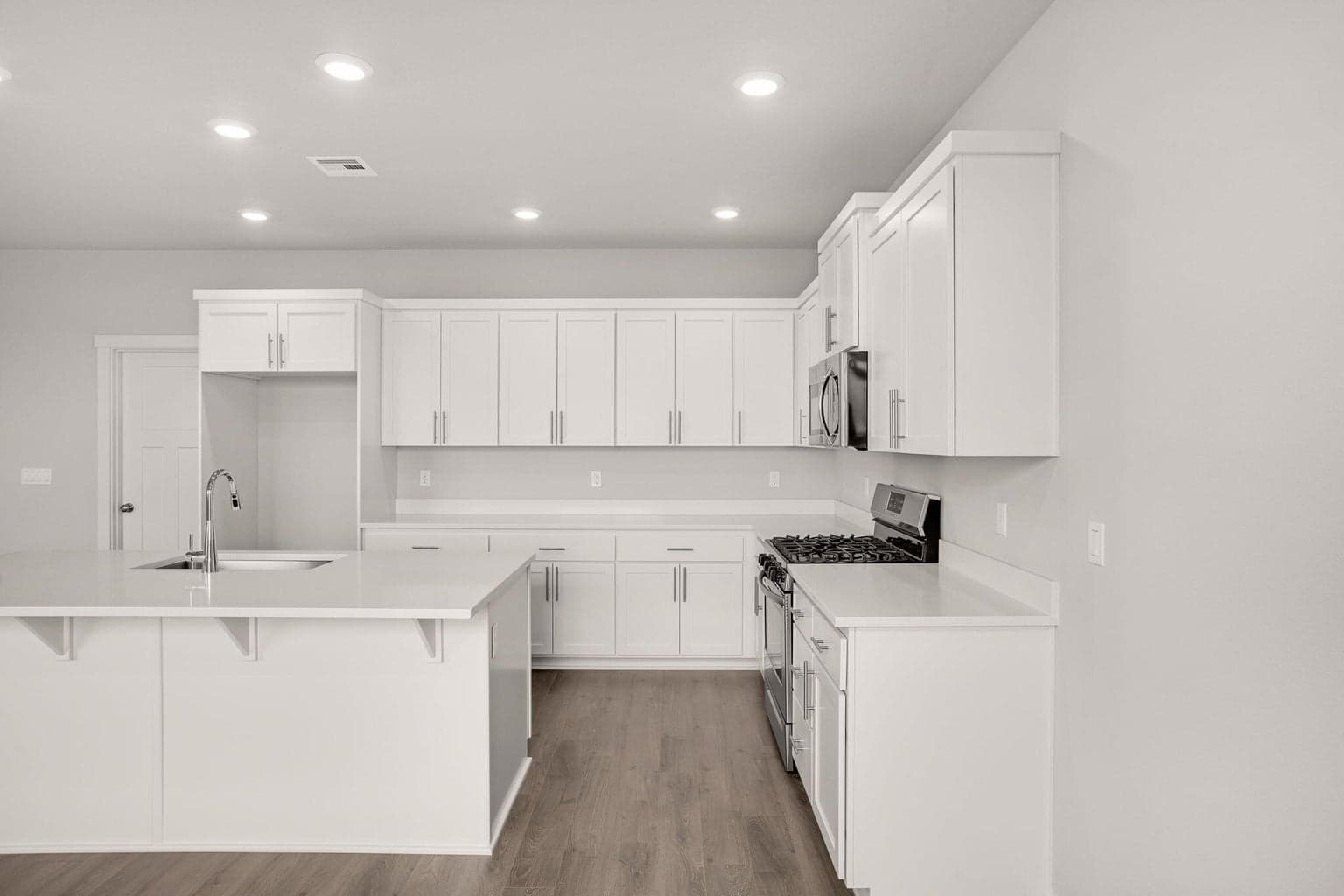Photo of 63237 Carly Ln 29 of 48