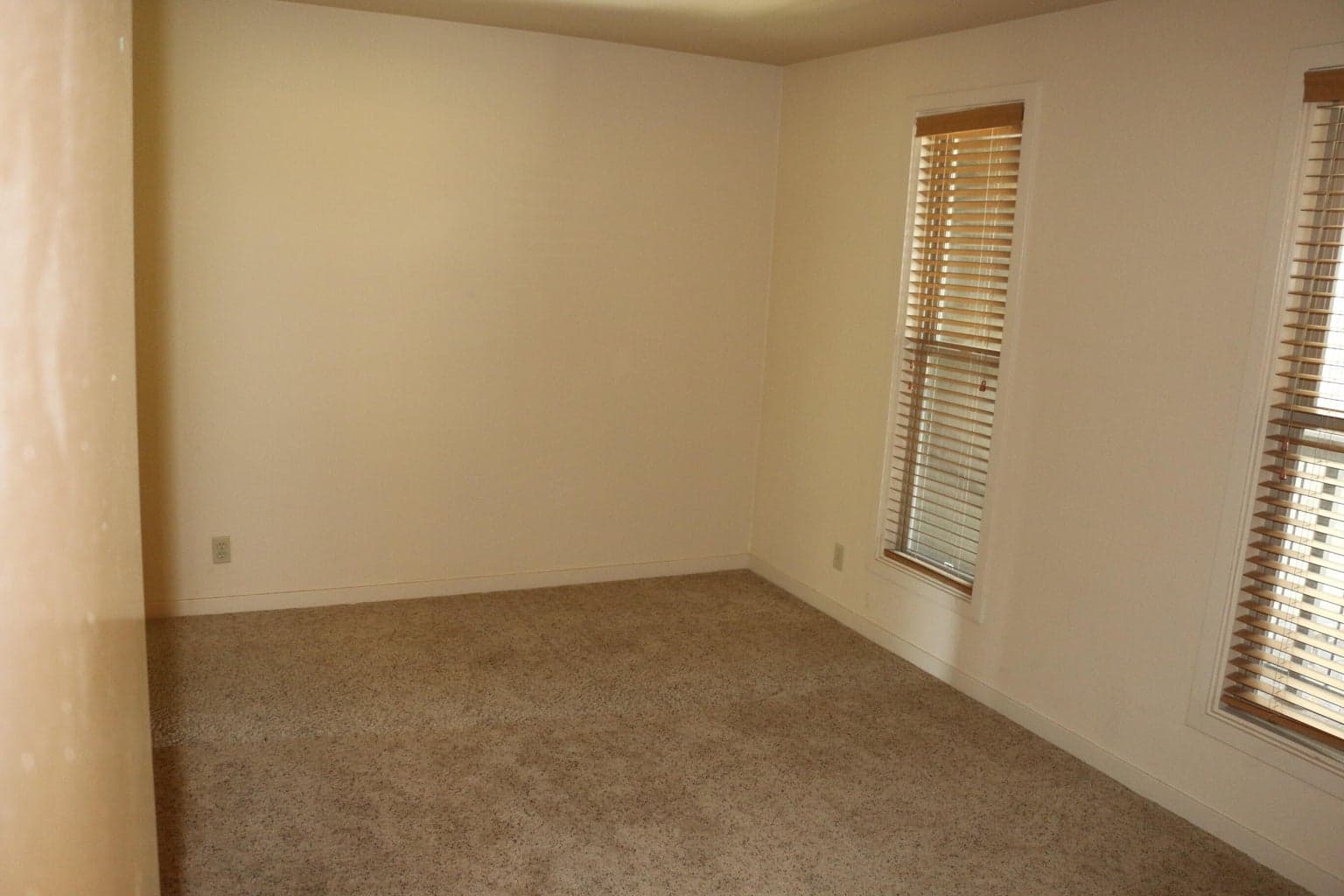 Photo of 18575 SW Century Drive 10 of 23