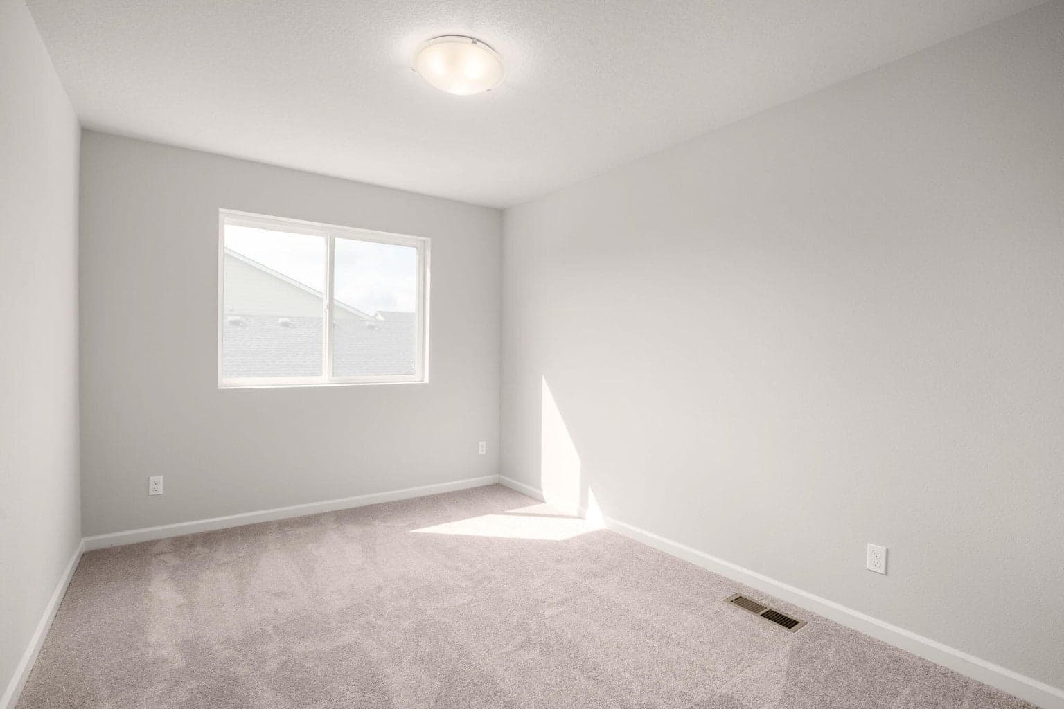 Photo of 63237 Carly Ln 46 of 48