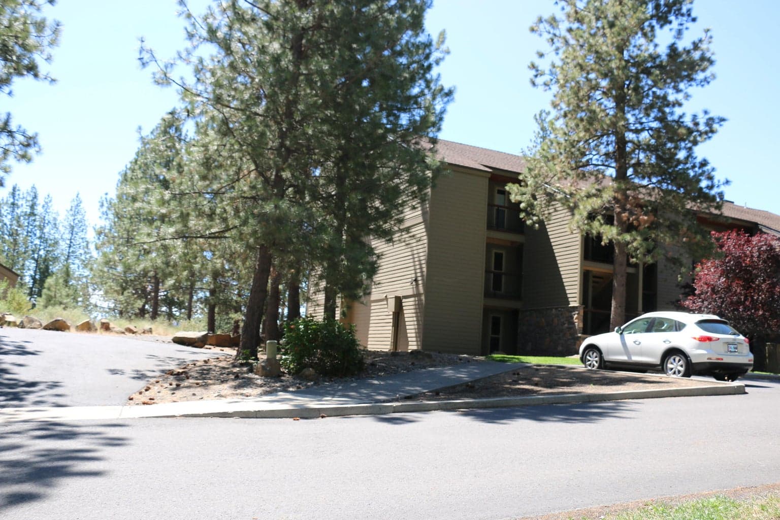 Photo of 18575 SW Century Drive 17 of 23