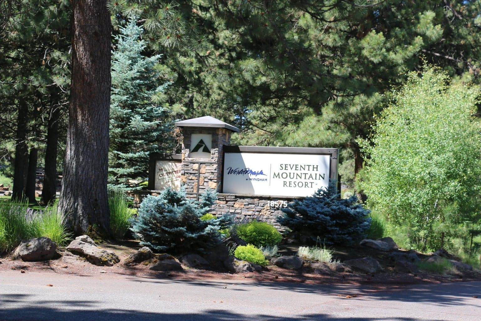Photo of 18575 SW Century Drive 18 of 23