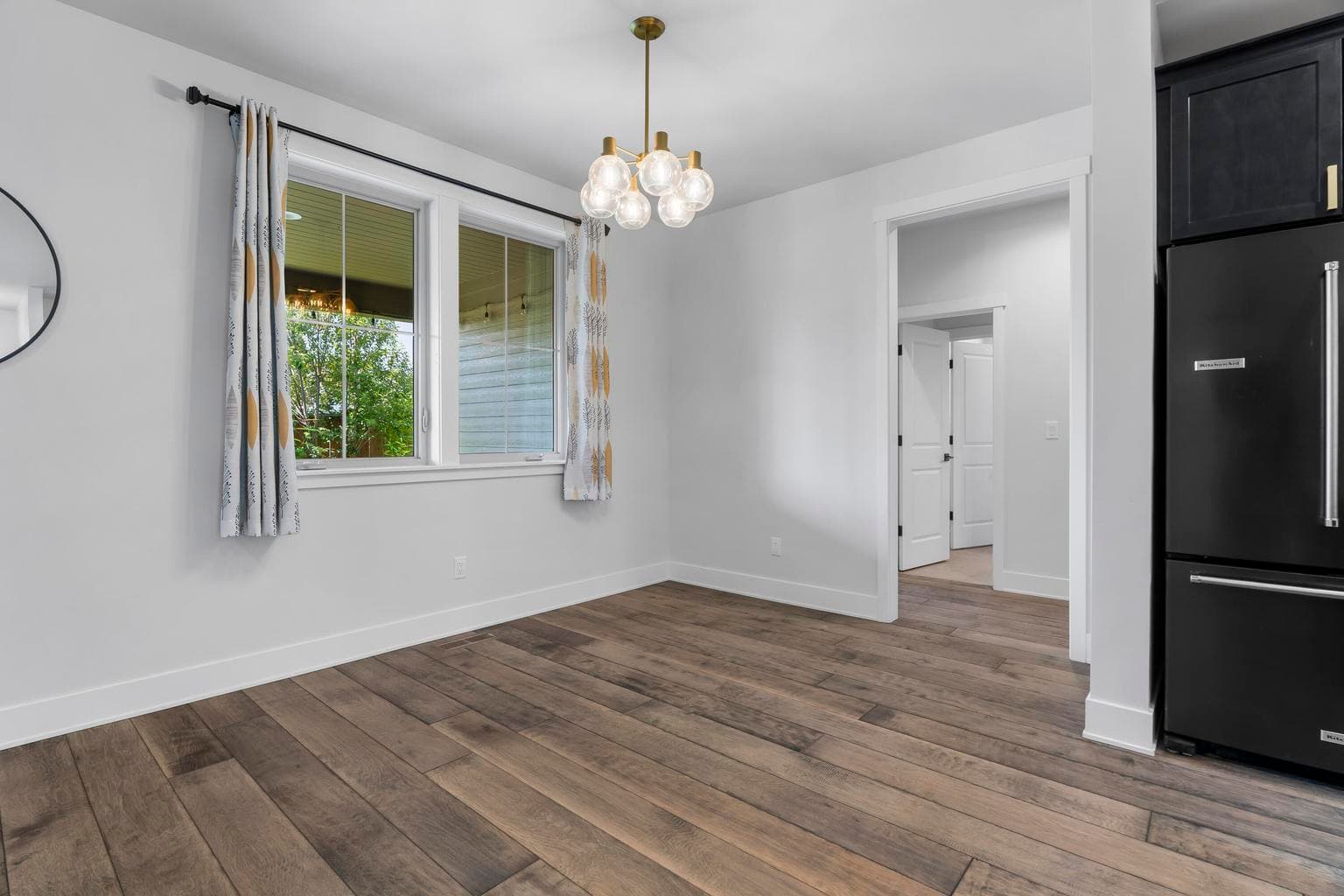 Photo of 3633 SW 47th Street 10 of 32