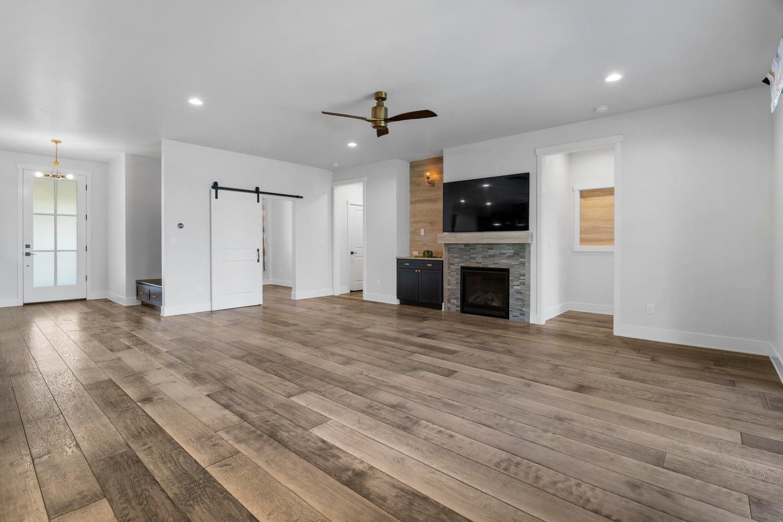 Photo of 3633 SW 47th Street 12 of 32