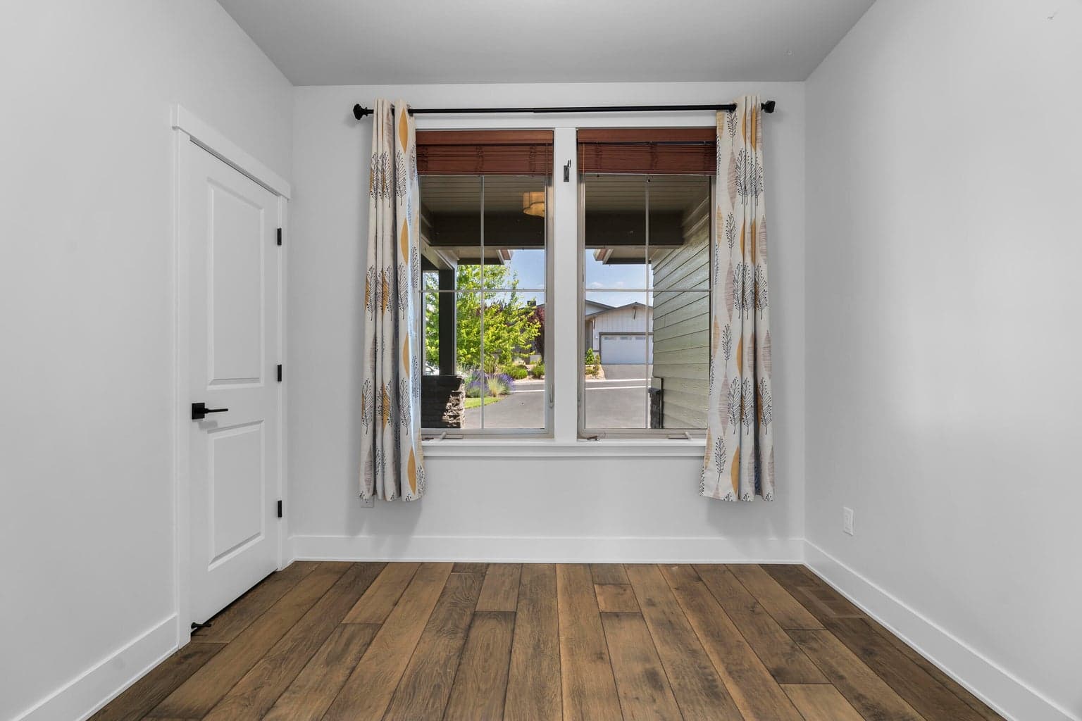 Photo of 3633 SW 47th Street 19 of 32
