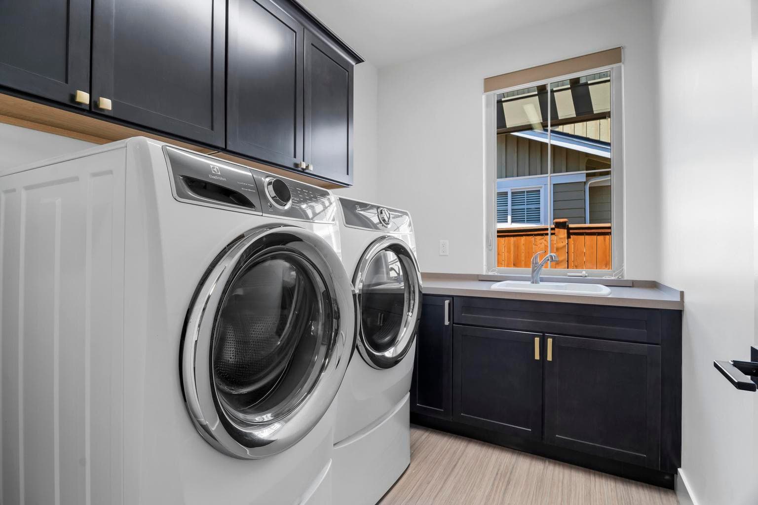 Photo of 3633 SW 47th Street 30 of 32