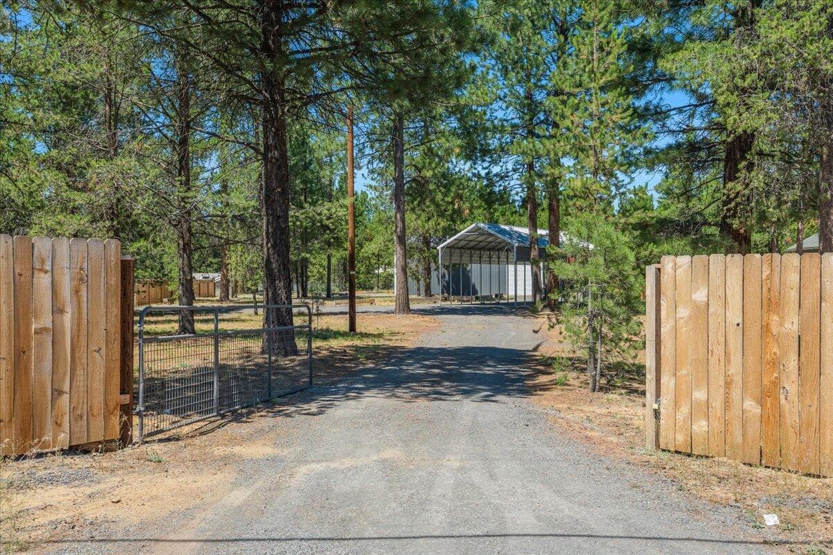 Welcome to Central Oregon Living!