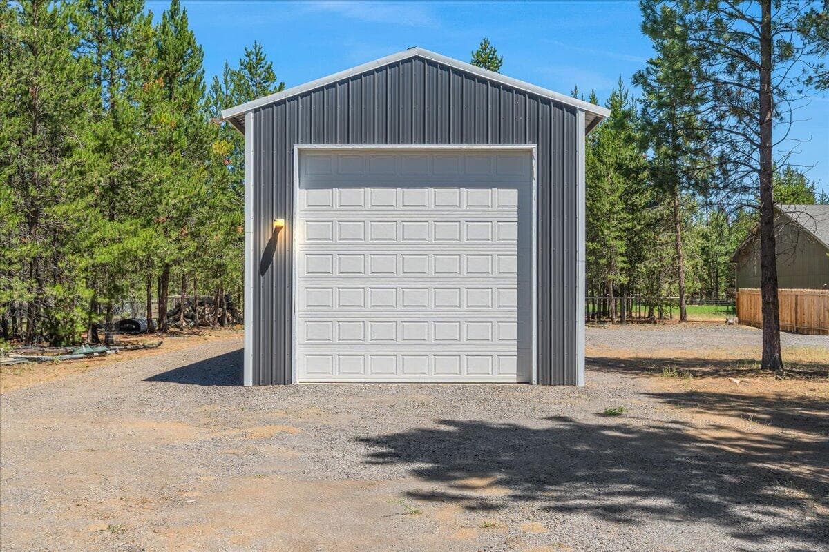 Shop is 18' tall with 16' doors.