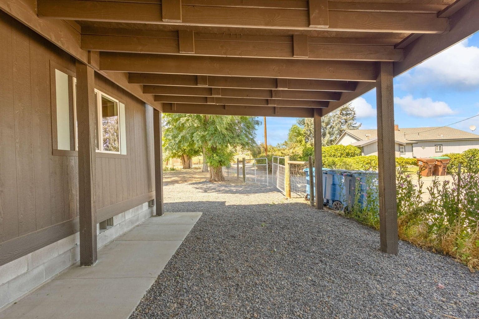 Photo of 3844 NE Butte Lane 29 of 42
